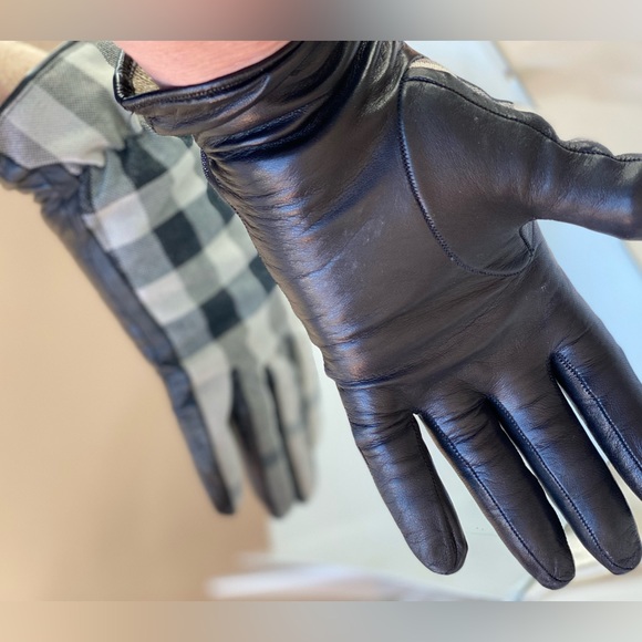 Womens BURBERRY LUREX/Black Leather Lowery Check Gloves/Generous size 6.5-7🔥EUC - Picture 13 of 16